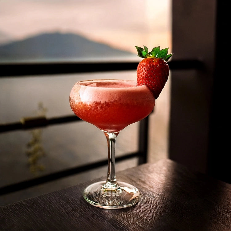 Mountain Strawberry Cocktail: Refreshing Non-Alcoholic Delight